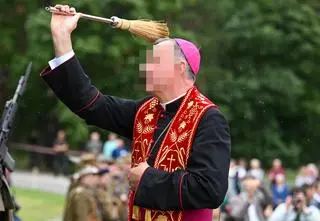 Pierwszy biskup oskarżony o tuszowanie pedofilii stanie przed sądem. Ruszył proces