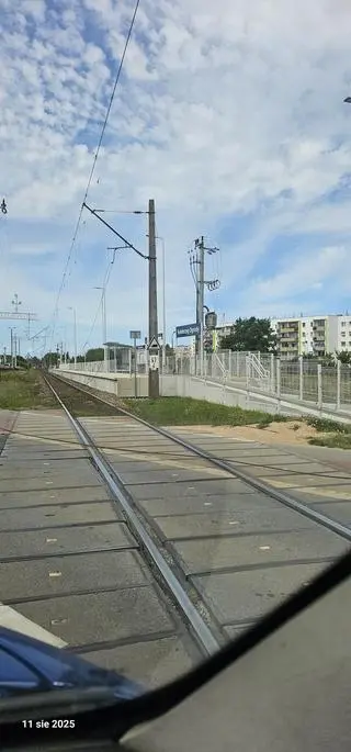 Zerwana została trakcja kolejowa
