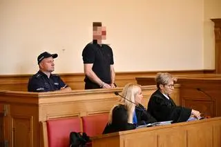 Oskarżony o zabójstwo żony przed sądem