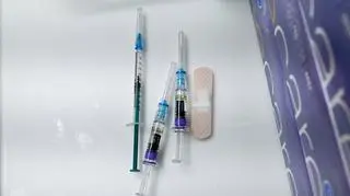 Naukowcy: szczepionka na COVID-19 pomaga w immunoterapii