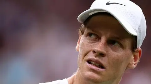 Lider rankingu odpadł po czterogodzinnym boju w Londynie