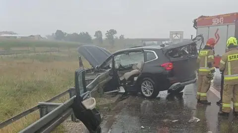 Poważny wypadek na autostradzie A1 w powiecie łęczyckim