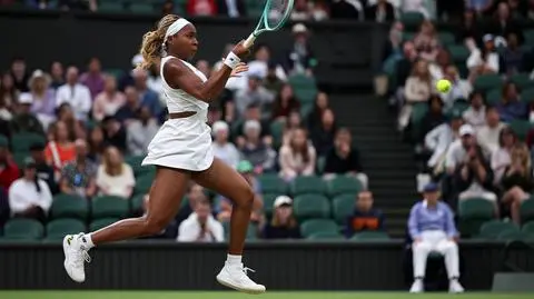 Zderzyła się ze ścianą. Gauff wyrzucona z Wimbledonu przez genialną rodaczkę