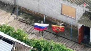 Żołnierze rosyjscy w wiosce Zaporizke