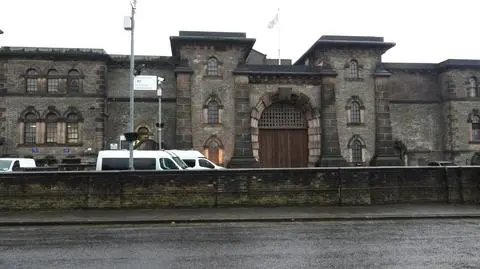 Wpłynęła kaucja za Michała K. Relacja Łukasza Wójcika z Londynu