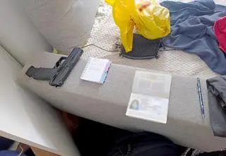 Podszywali się pod pracowników banku i prali pieniądze