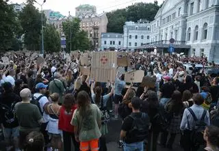 Zełenski odpowiada na protesty. Ma być nowa ustawa
