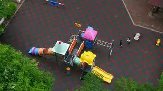 Wojsko wstrzymuje ćwiczenia w całym kraju po incydencie na placu zabaw 