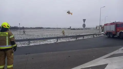 W akcji ratowniczej uczestniczy śmigłowiec LPR