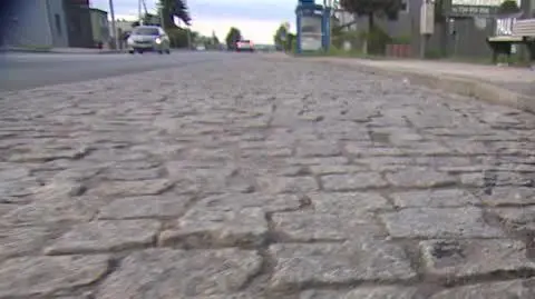 Kierowca uszkodził około 10 pojazdów