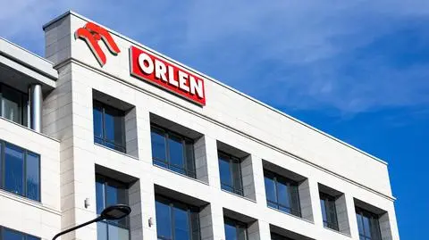orlen logo shutterstock_2382786901