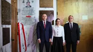 Odsłonięcia tablicy upamiętniającej premiera Jana Olszewskiego