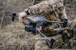 Jeden z dronów wykorzystywanych przez operatorów z ukraińskiego Wywiadu Lotniczego