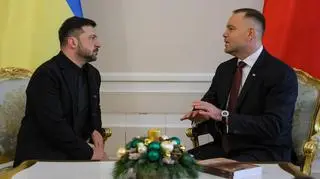 "Putin otwiera szampana"? Polscy politycy podzieleni w sprawie orderu