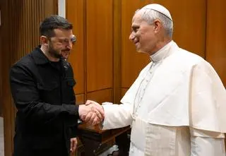 Leon XIV spotkał się z Zełenskim