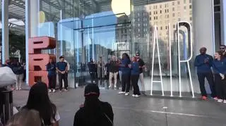 Dzianinowa torebka na smartfon za 850 zł? To nowy produkt Apple'a