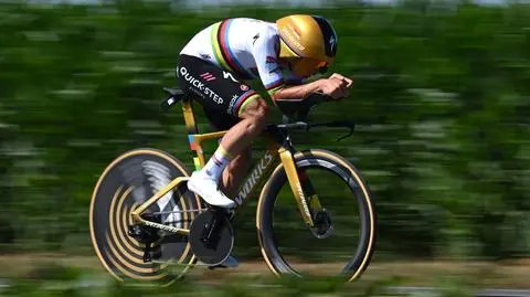 Jazda na czas wywróciła klasyfikację generalną Tour de France