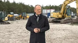 Premier na miejscu budowy pierwszej elektrowni jądrowej. Konferencja