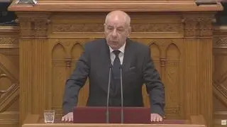Prezydent Węgier Tamas Sulyok na sesji inaugurującej parlamentu