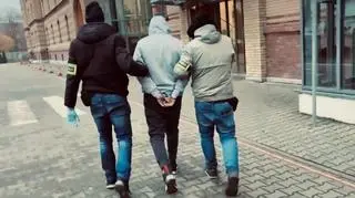 Mieszkańcy nie mieli ciepłej wody i ogrzewania. Za wszystkim stał były hydraulik