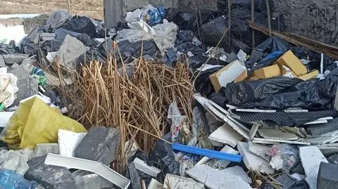Dokumenty wojskowe na prywatnej posesji