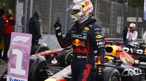Kwalifikacje na Imoli dla Verstappena. W sobotę pierwszy sprint sezonu