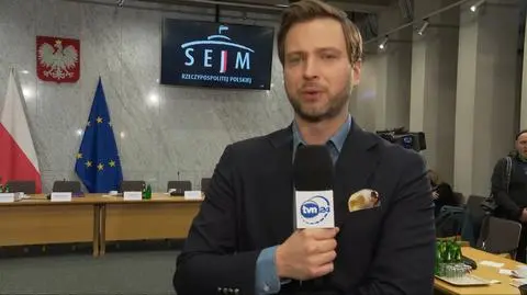 Komisja śledcza oczekuje na przybycie Zbigniewa Ziobry. Relacja reportera TVN24
