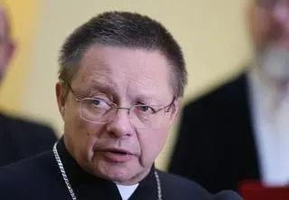 Apel kardynała Rysia. Gużyński: zachowanie godne kościelnych mężów stanu