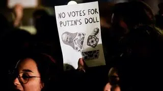 Unieważnione wybory, wpływy Kremla i protesty. Co się dzieje w Rumunii 