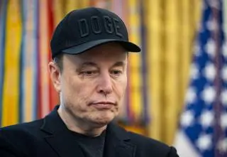 Obawy o departament Muska. "To jak wpychanie głazu pod górę"