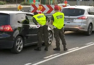 Tak wyglądają kontrole na granicy. "Wybierają te samochody"