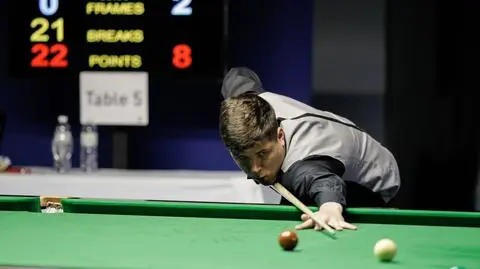 Polscy snookerzyści rozpędzają się w Chinach. Dwóch już z awansem, trzeci w grze