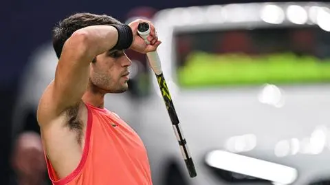 Alcaraz niespodziewanie pokonany. Nie będzie hitowego półfinału