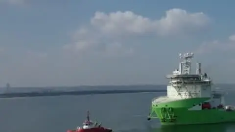 Statek-dźwig remontowany będzie w Gdańsku