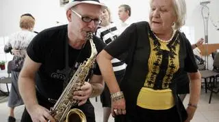 W CAS wiele starszych osób aktywnie spędza czas