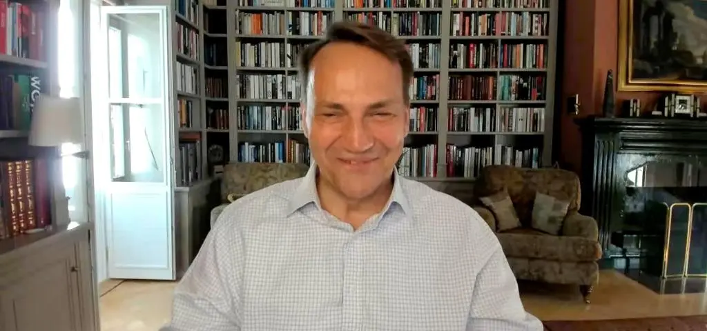 Sikorski: polski biznes stoi w blokach startowych do odbudowy Ukrainy