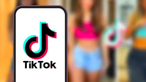 tiktok shutterstock_2360820203
