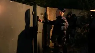 Policja przed domem Zbigniewa Ziobry w Jeruzalu