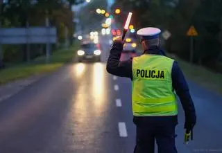 Policja bierze się za kierowców, którzy prowadzą mimo zakazów. "Nie będzie taryfy ulgowej"