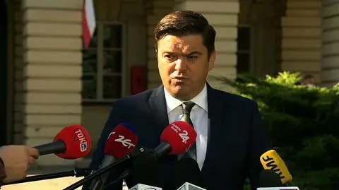 Pytania o zaostrzenie restrykcji. "Robimy pierwszy krok w obostrzeniach"