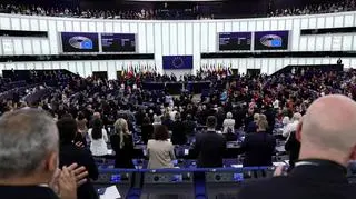 Owacje na stojąco w Parlamencie Europejskim 