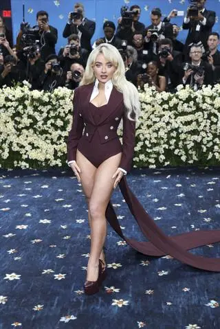Sabrina Carpenter na Met Gala 2025