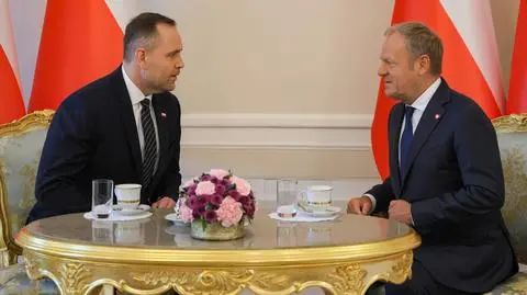 Donald Tusk, Karol Nawrocki