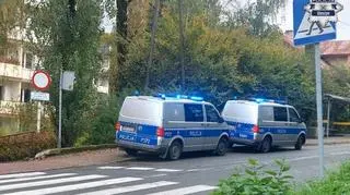 88-latek zginął na parkingu
