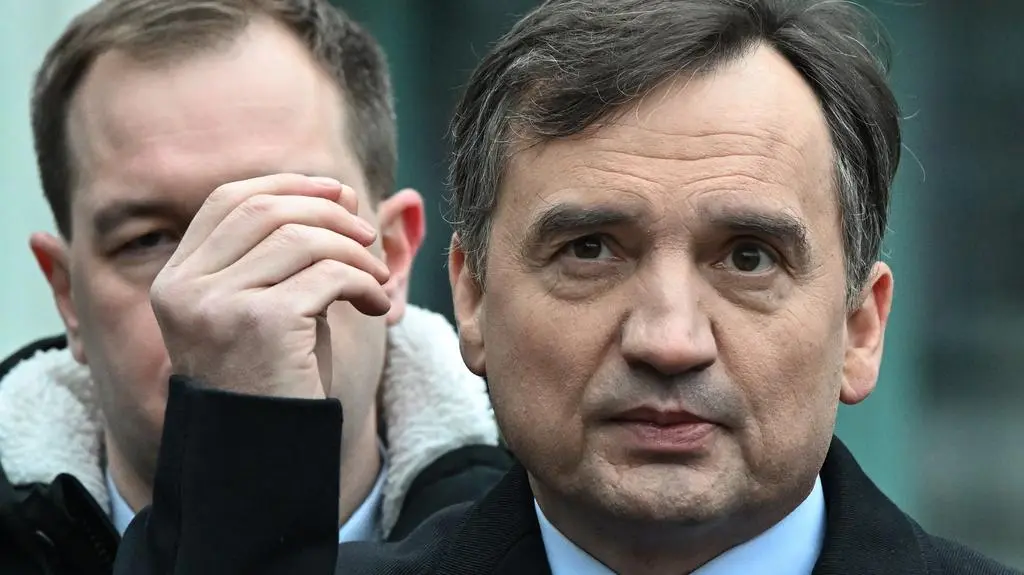 Zbigniew Ziobro na konferencji przed budynkiem Sądu Apelacyjnego w Warszawie