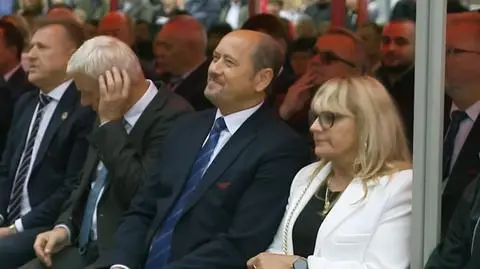 "Widzą, kim się otacza, stąd ten strach". Zawrotna kariera senatora Golby 