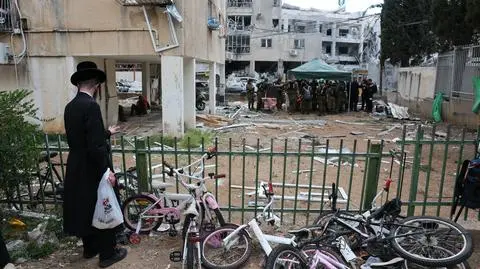 Iran prowadzi ataki rakietowe na Izrael