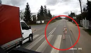 Łochowo. O krok od tragedii na przejściu dla pieszych