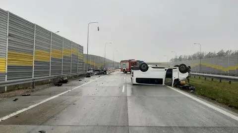 Łódzkie. Seria zdarzeń na S8, co najmniej ośmioro rannych