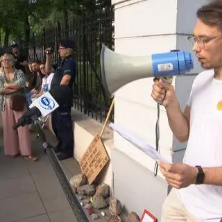 protest z waw skrzywdzeni w kosciele 